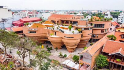 Review bảo tàng gốm Bát Tràng: Công trình lưu giữ hồn đất Việt