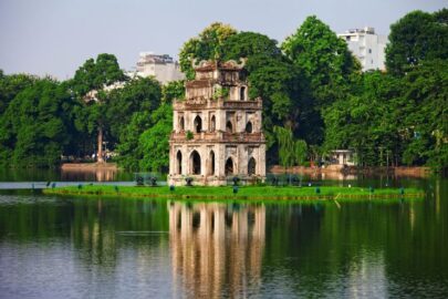 Du lịch Hà Nội tháng 8: Trọn bộ lịch trình khám phá đi đâu, ăn gì
